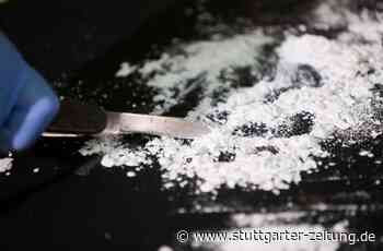Polizeikontrolle im Kreis Calw - Fahrer auf Kokain – Beifahrer hat Gras und gefälschtes Rezept dabei - Stuttgarter Zeitung