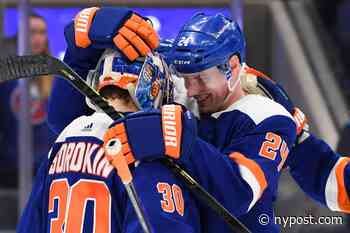 Scott Mayfield's improved passing giving Islanders a boost - New York Post