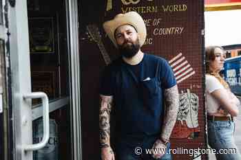 Joshua Hedley Gives Alan Jackson a Run for His Money With ’90s Country Jam ‘Neon Blue’