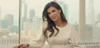Lo scandalo effimero di Elisabetta Canalis che promuove la Liguria - Siena News