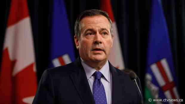 Alberta, Saskatchewan take lead signalling end to COVID-19 restrictions