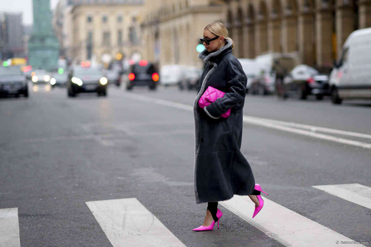 Мода улиц Парижа Весна 2022