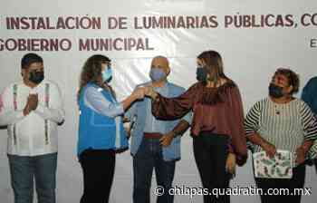 Entrega ACNUR donación de lámparas solares a Tapachula - Quadratín Chiapas