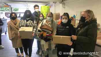 Arras : les jeunes sourds soutiennent les Restos du cœur - La Voix du Nord