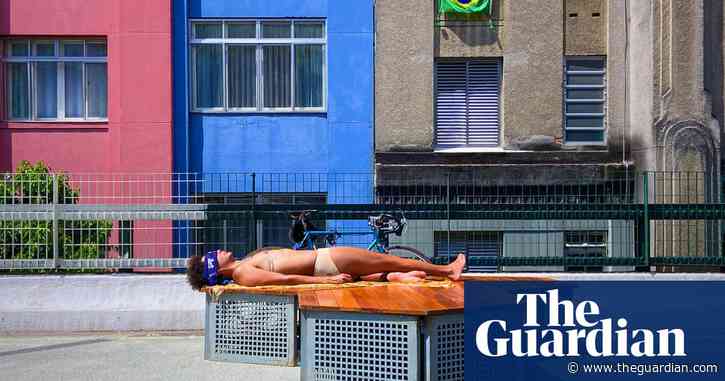 ‘The road transforms into a makeshift beach’: Pablo Albarenga’s best phone picture