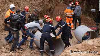 Race to save boy stuck in well for 4 days