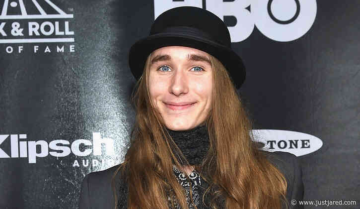 'The Voice' Winner Sawyer Fredericks Comes Out as Bisexual