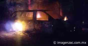 Una falla en el sistema eléctrico provoca incendio de camioneta en Fresnillo - Imagen de Zacatecas, el periódico de los zacatecanos