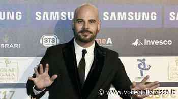 Marco D’Amore: "La Roma in generale mi spaventa. Mourinho è uno dei migliori allenatori al mondo... - Voce Giallo Rossa