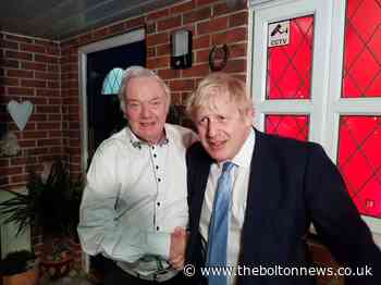 Prime Minister Boris Johnson surprises residents in Tonge Moor - The Bolton News