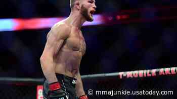 Jonathan Pearce: Austin Lingo durable, but 'this guy plays right into my game' - MMA Junkie