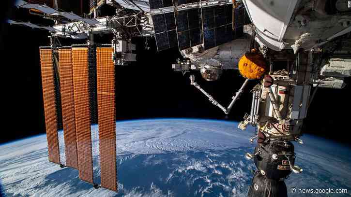 NASA will retire ISS by crashing it into the ocean - CNN