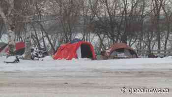 Fredericton police ‘closing’ tent cities amid safety concerns - Global News