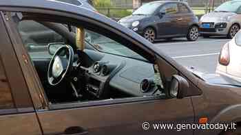 Voltri: auto vandalizzate in via Ventimiglia, residenti esasperati - GenovaToday