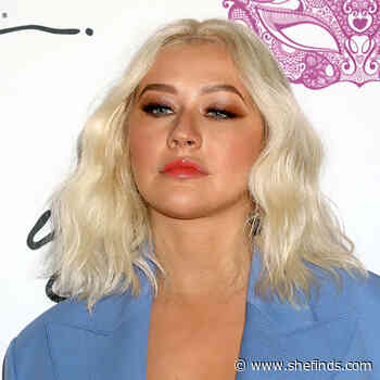 Fans Defend Christina Aguilera After She Was Falsely Accused of