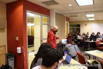 Provost Ron Cole presents key points of staffing plan at ASG General Assembly - The Campus