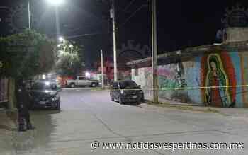 [VIDEO] Atacan a balazos a dos amigos en colonia Torremolinos - Noticias Vespertinas