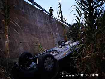 Termoli, Campomarino: Auto nella scarpata, miracolato un 21enne - Termoli Online