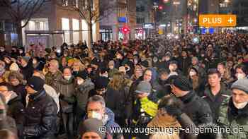 Tausende protestieren in Ulm gegen die Corona-Regeln - Augsburger Allgemeine