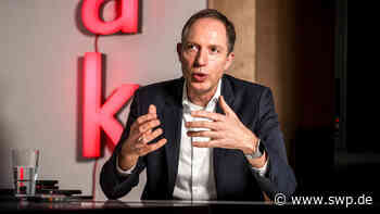 Sparkasse Ulm: Vorstandvorsitzender Stefan Bill über die Corona-Krise, den Traum vom Eigenheim und die Zukunft des Bargelds - SWP