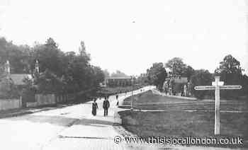 Compare scene in Epping with picture taken 120 years ago