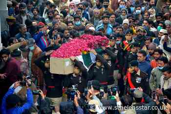 Areas cleared in Pakistan after militant attacks kill nine troops - St Helens Star