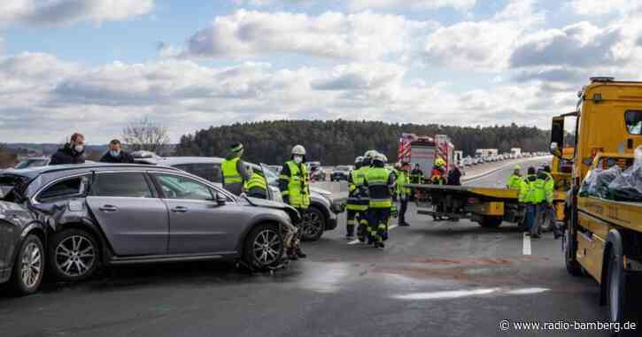 Mehrere Massenkarambolagen auf bayerischen Autobahnen