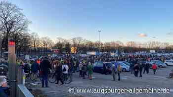 Demonstranten nehmen Abschied vom Plärrergelände - Augsburger Allgemeine