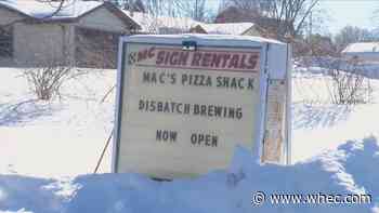 Local pizza shop gives back to community