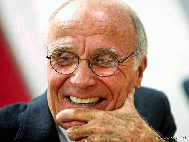 Tito Stagno è morto: il giornalista che annunciò lo sbarco sulla Luna aveva 92 anni - Corriere della Sera