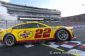 FINAL LAPS: Joey Logano holds off Kyle Busch to win The Clash at the Coliseum | NASCAR on FOX