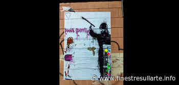 Street art contro i poliziotti che picchiano gli studenti. L'opera di Cristina Donati Meyer - Finestre sull'Arte