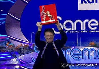 Sanremo, Massimo Ranieri vince il premio della critica. L'opera realizzata da Affidato - Il Crotonese