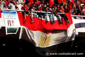 🎥 Ontroostbaar! Met tranen in de ogen ontvangt Egyptische doelman prijs: &quot;Het doet me niets&quot;