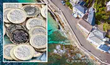 Cornwall tourists hit by huge price hike as popular areas introduce 'unavoidable' charges - Express