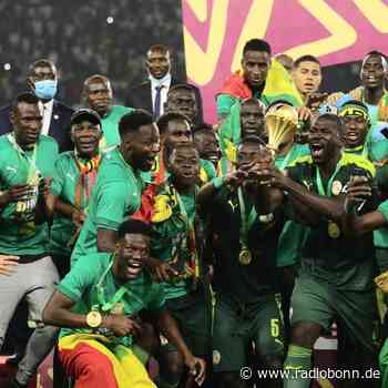 «Gut geschlafen?» Senegal feiert Triumph beim Afrika Cup - radiobonn.de