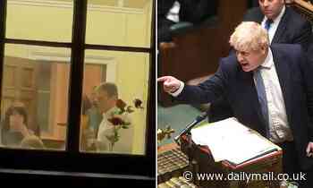 Sir Keir Starmer cleared over lockdown beer as Durham Police 'believe no offence was committed' - Daily Mail