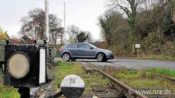 Auto auf Bahngleisen in Essen geparkt - Betrunkener flüchtet - NRZ