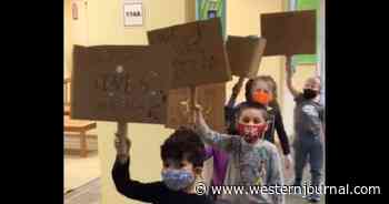 'This Made Me Throw Up': Viral Clip of Wide-Eyed 5-Year-Olds Forced to March, Chant for BLM - Report