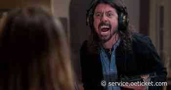 Foo Fighters mit "Studio 666" im Filmcasino - oeticket Blog
