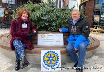 Hot food wins fund's first donation - Stratford-Upon-Avon Herald