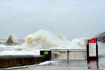 Blackpool: Photographer snaps picture of ‘shark’ on the coast