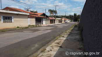 Prefeito e Vice-Prefeito anunciam recapeamento no bairro Estação - Prefeitura de Capivari