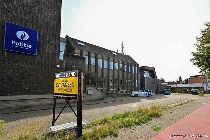 Politiebureau te koop: bieden vanaf anderhalf miljoen euro, agenten niet inbegrepen