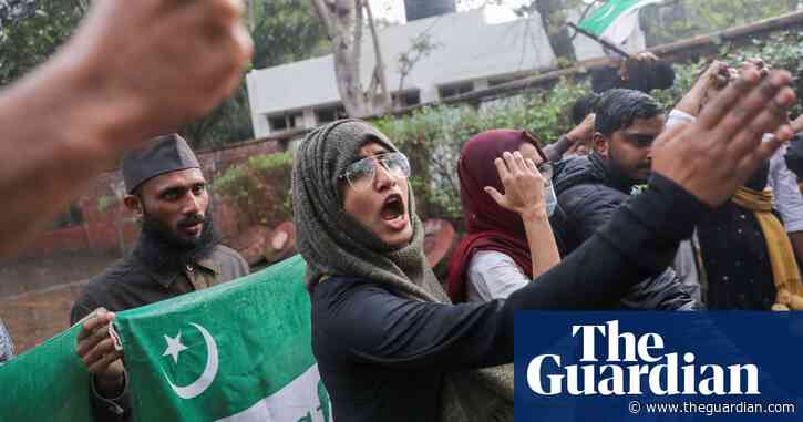Schools shut in India as protests grow over headscarf ban