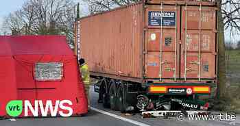 Motorrijder uit Lichtervelde sterft bij verkeersongeval in Merkem - VRT NWS