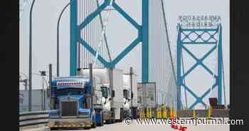 Trucker 'Freedom Convoy' Targets Busiest US-Canada Border Crossing, Backing Up US Roads