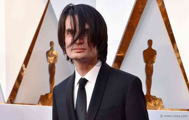 Jonny Greenwood says he pretended to play keyboards when he joined Radiohead