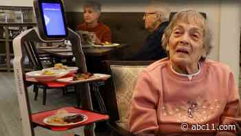 Robots serve food to seniors at Pennsylvania retirement community