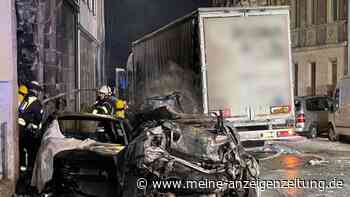Betrunkener Lkw-Fahrer rammt Autos - Schneise der Verwüstung